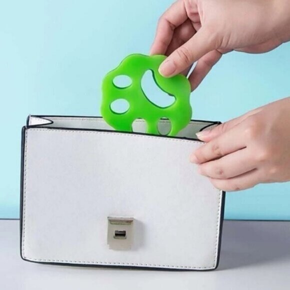 Silicone Pet Hair Removal Pad Dryer Reusable Cleaning Laundry Dryer Catcher - Picture 3 of 5